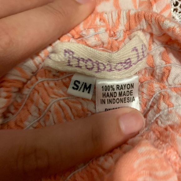 Hawai’i shorts - Picture 3 of 3